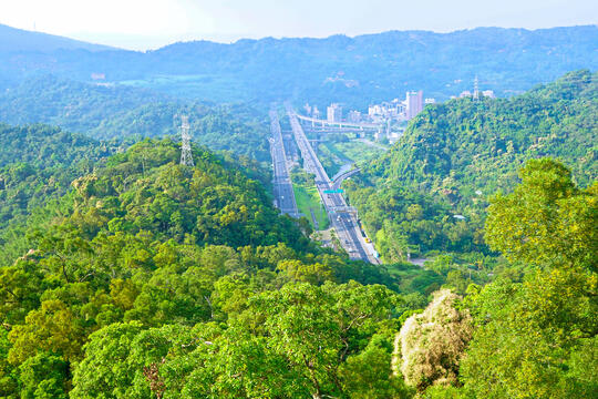 貓空眺望臺北市風景_攝影高讚賢