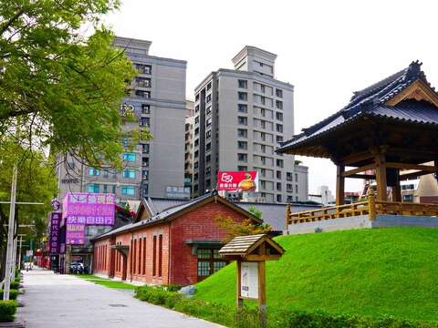 水源市场_高赞贤摄