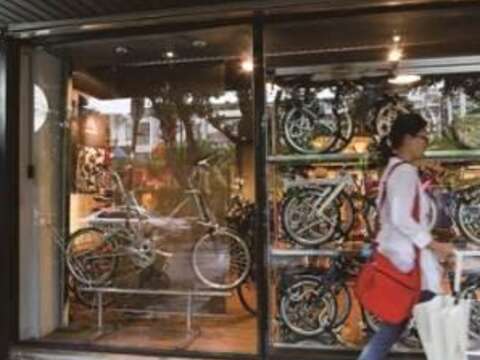 2-day family light travel at Shilin