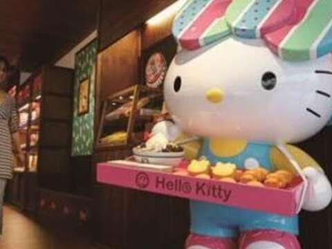 2-day family light travel at Shilin