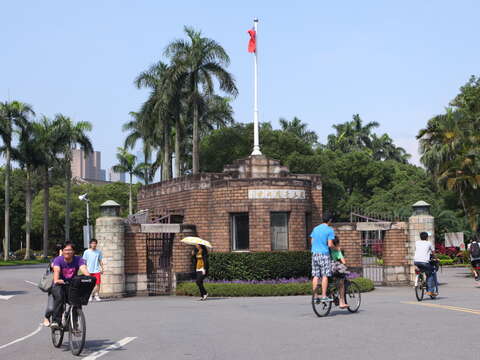 小南門